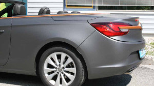 Opel CASCADA grau foliert