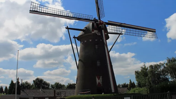 Leonardusmolen, Maasbracht